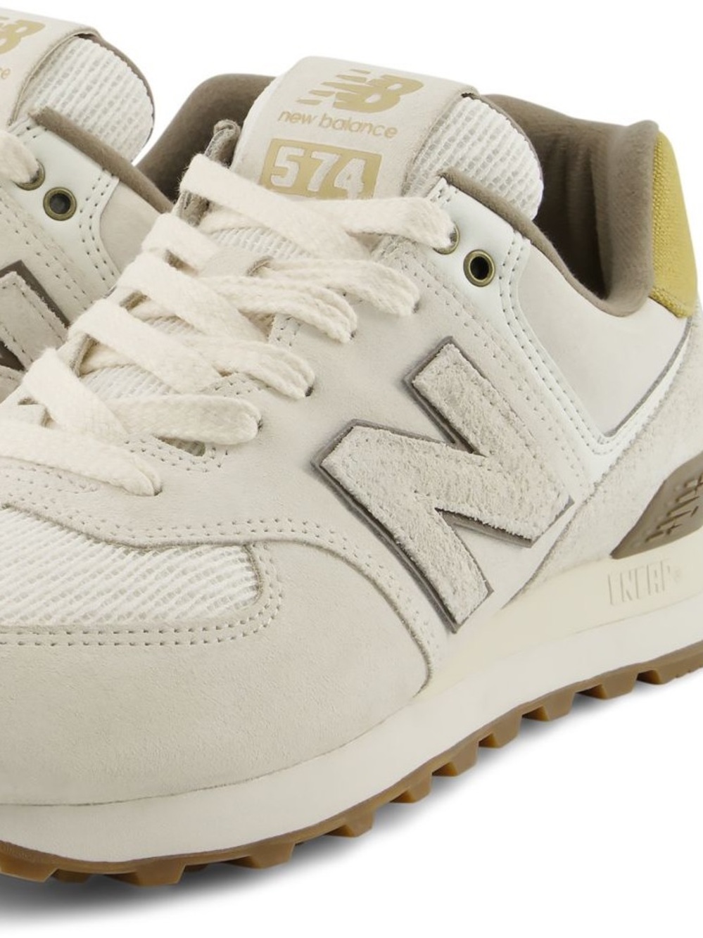 New Balance 574 Classic Off White/GreySuede Sneakers Men’s 10